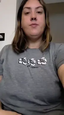 Revealing my tits (Reveal)