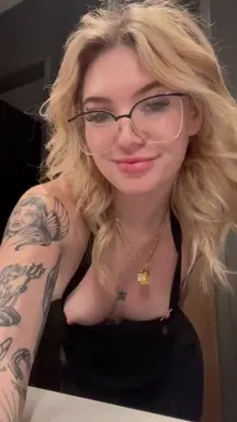 hi, i’ll be your server todayð¥°