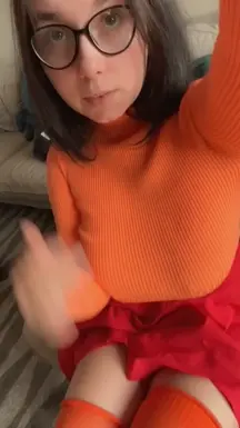Velma showing off [The Scooby-Doo] (Miniloona)
