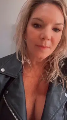 I want to fuck another Redditor. Tell me your age and your city